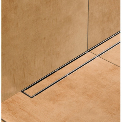 TECEdrainline tiesus dušo latakas, skirtas montuoti prie sienos