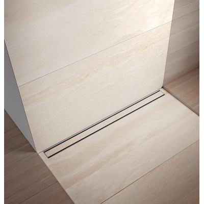 TECEdrainline tiesus dušo latakas, skirtas montuoti prie sienos