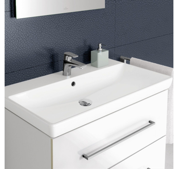Villeroy & Boch Avento pakabinamas/baldinis praustuvas 80x47cm