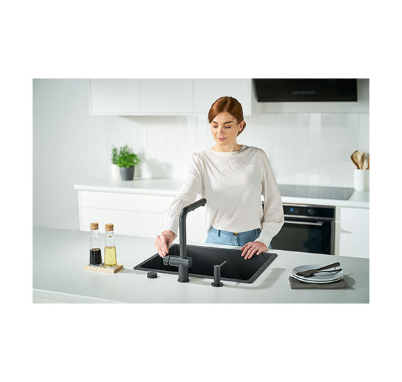 Franke Active L maišytuvas su ištraukiamu dušeliu, pasirenkama spalva