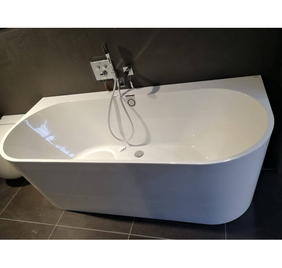 Villeroy&Boch Oberon 2.0 Quaryl® Vonia, 180x80cm, glaudžiama prie sienos