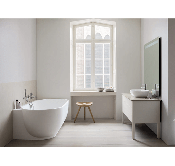 Duravit Luv prie sienos glaudžiama vonia DuraSolid® 1800x950