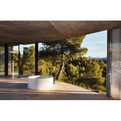 BettePond Silhouette apvali plieninė vonia 150 cm skersmens, baltos spalvos