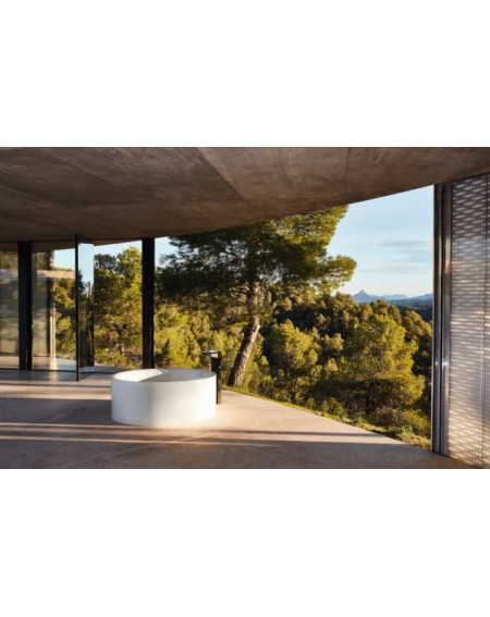 BettePond Silhouette apvali plieninė vonia 150 cm skersmens, baltos spalvos