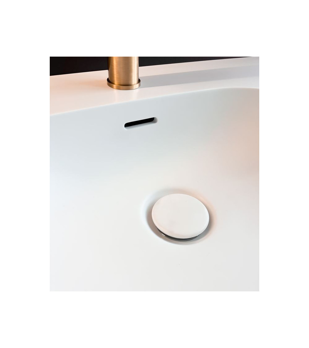 Balteco uždaromas (“Click-clack”) išbėgimas su persipylimu, Xonyx kamščio apdaila.