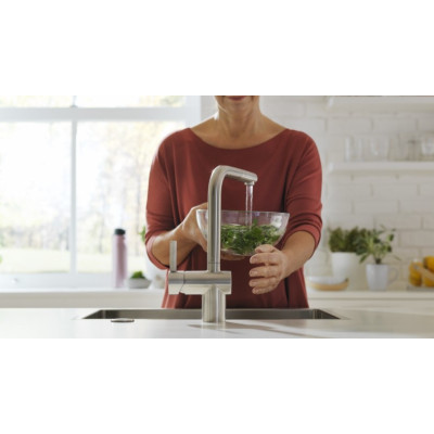 Franke Atlas Neo Sensor maišytuvas plautuvei su ištraukiama žarna, pasirenkama spalva