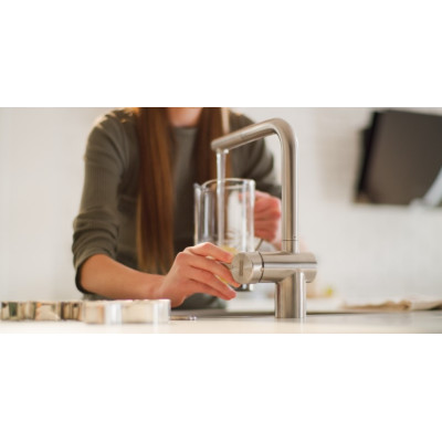 Franke Atlas Neo Sensor maišytuvas plautuvei su ištraukiama žarna, pasirenkama spalva