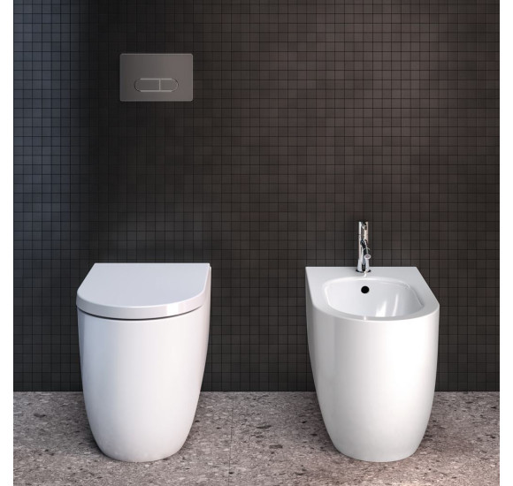 Ideal Standard Blend Curve prie sienos statoma bide