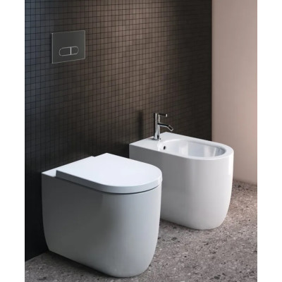 Ideal Standard Blend Curve prie sienos statomas klozetas be dangčio