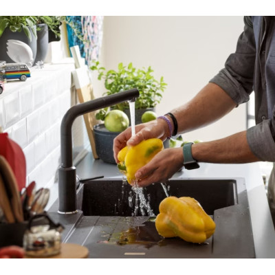 Franke Urban maišytuvas plautuvei su ištraukiamu dušeliu, pasirenkama spalva