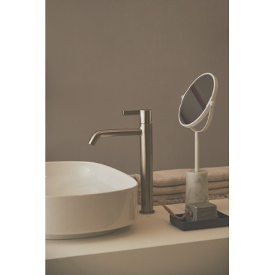 Ideal Standard Linda-X praustuvas montuojamas ant stalviršio 55 cm (550x380x130) mm, be persipylimo