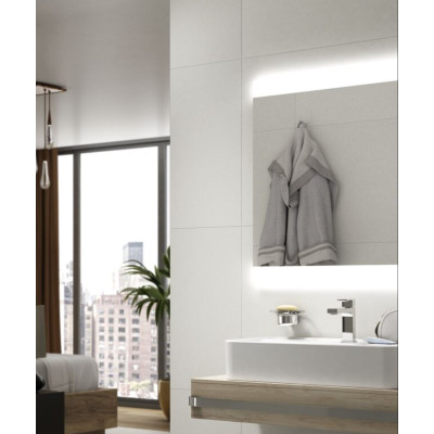 Ideal Standard veidrodis su integruotu pašvietimu 80x70cm