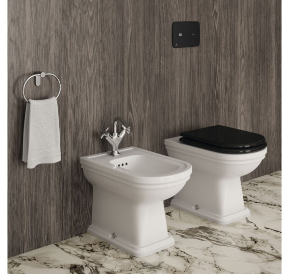 Ideal Standard Calla prie sienos statoma bide, E222601