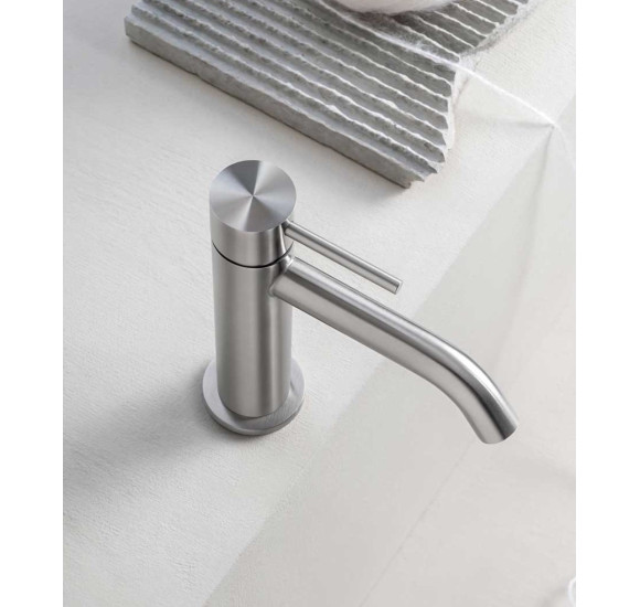 QD MagistroLab TREK praustuvo maišytuvas iš nerūdijančio plieno