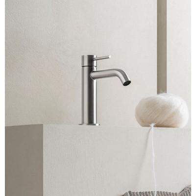 QD MagistroLab TREK praustuvo maišytuvas iš nerūdijančio plieno