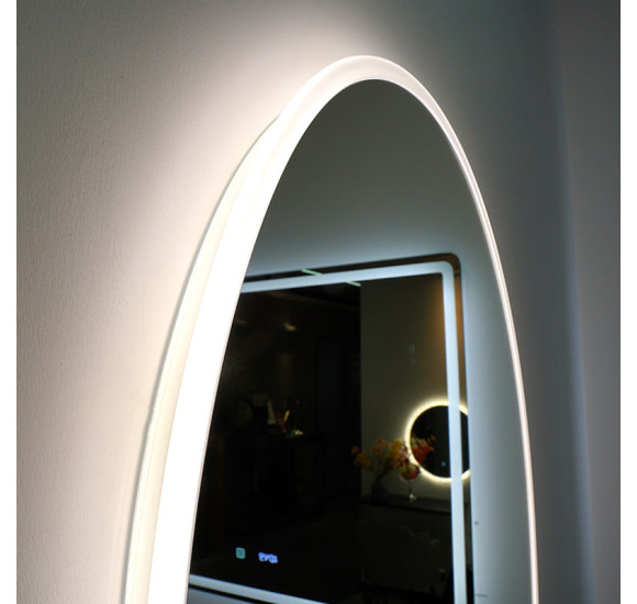 Ovalus LED veidrodis Calais 55x75cm