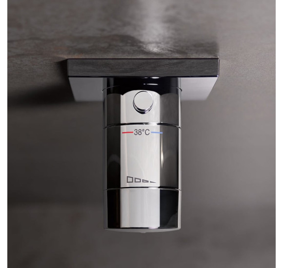 Keuco IXMO solo potinkinio termostatinio dušo maišytuvo komplektas, su žarnos išvestimi ir kvadratine apdaila