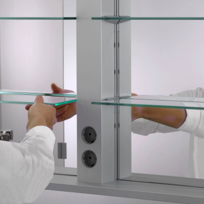 KEUCO Royal Lumos pakabinama veidrodinė spintelė su apšvietimu 90 x 73 x 13 cm, šoninė apdaila aliuminis anoduotas