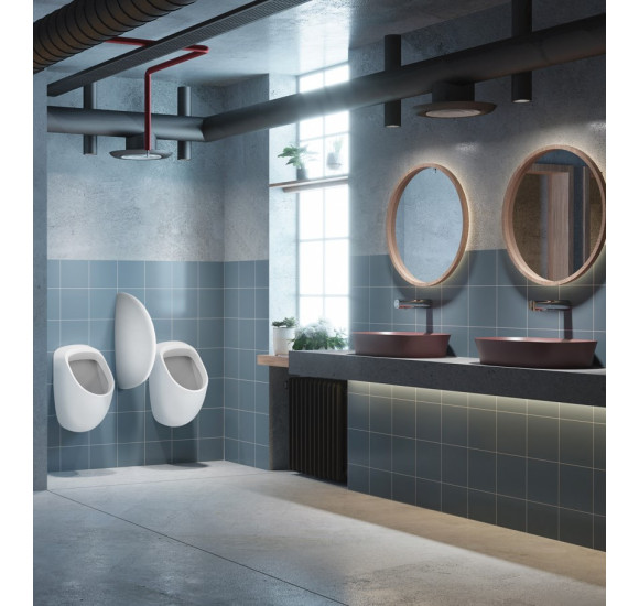 Ideal Standard Connect pisuaras su integruotu sensoriumi ir nuleidimo mechanizmu, baltos blizgios spalvos