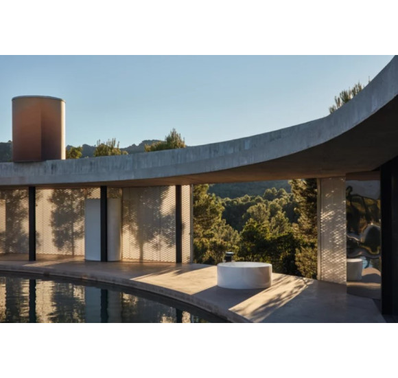 BettePond Silhouette apvali plieninė vonia 150 cm skersmens, baltos spalvos