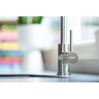 AQVO Galve nerūdijančio plieno maišytuvas plautuvei su ištraukiamu dušeliu