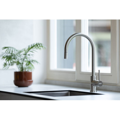 AQVO Galve nerūdijančio plieno maišytuvas plautuvei su ištraukiamu dušeliu