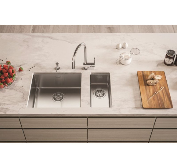 ALVEUS Kombino 10 nerūdijančio plieno plautuvė, montuojama po stalviršiu