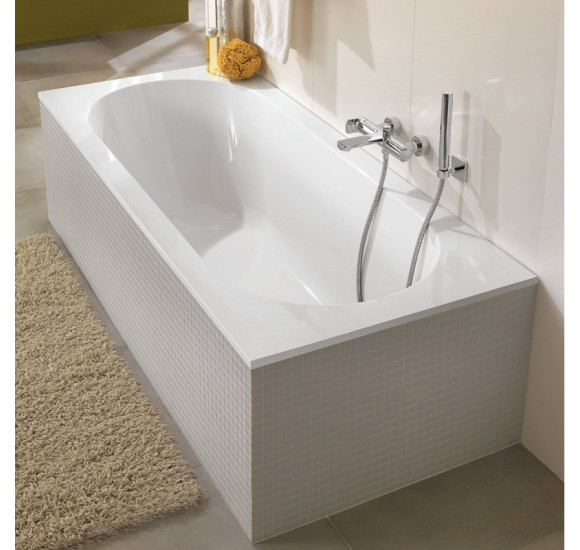 IŠPARDAVIMAS. Villeroy&Boch Quaryl® Oberon, stačiakampė vonia,180x80cm (su smulkiu pažeidimu paviršiuje)