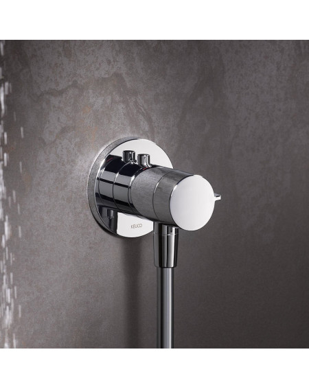 Keuco IXMO solo potinkinio termostatinio dušo maišytuvo komplektas, su žarnos išvestimi ir apvalia apdaila