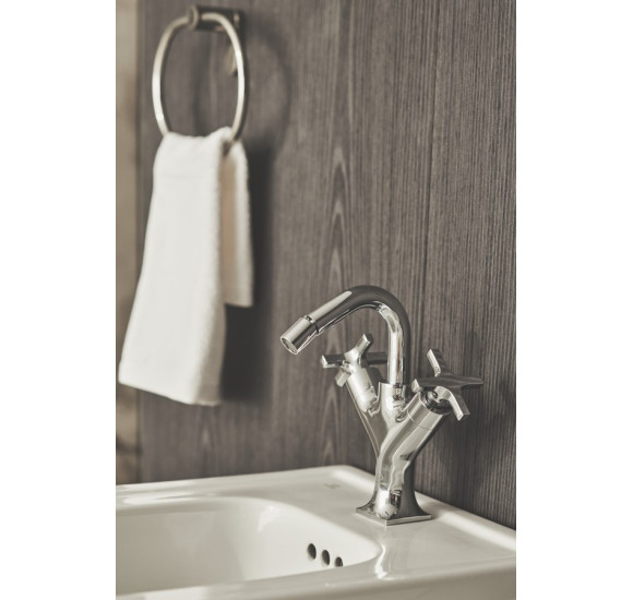 Ideal Standard Conca modernaus dizaino rankšluosčių laikiklis